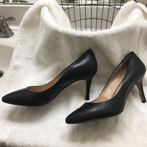 Black Ladies Shoe